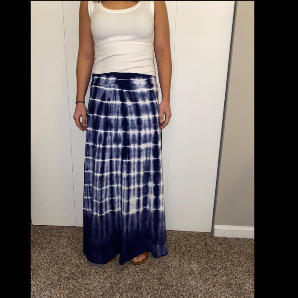 Tryst Navy Blue Tie Dye Maxi Skirt